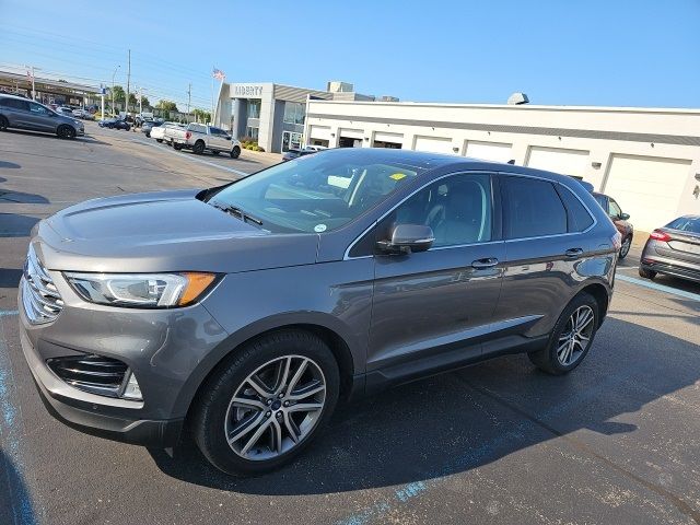 2021 Ford Edge Titanium