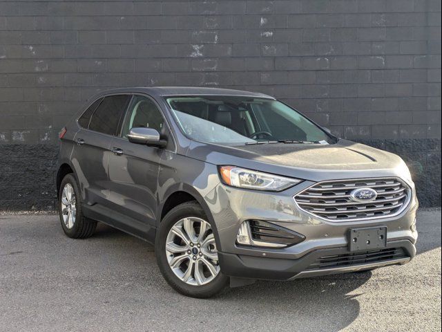 2021 Ford Edge Titanium