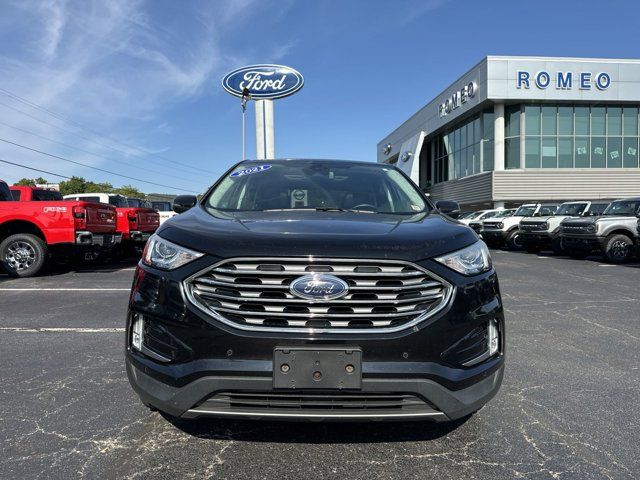 2021 Ford Edge Titanium