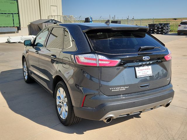 2021 Ford Edge Titanium