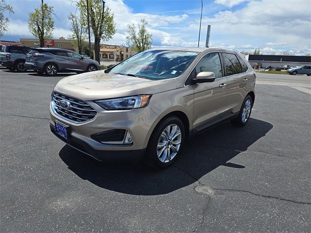 2021 Ford Edge Titanium