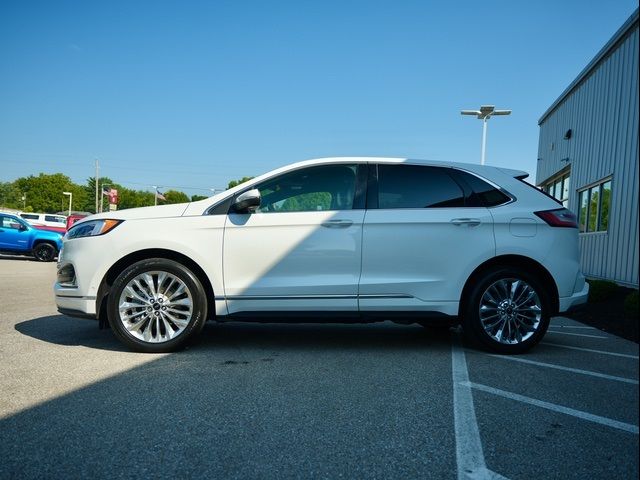 2021 Ford Edge Titanium