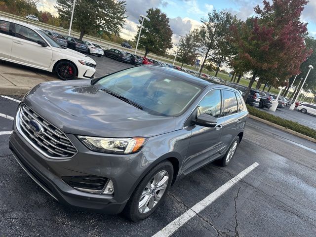 2021 Ford Edge Titanium