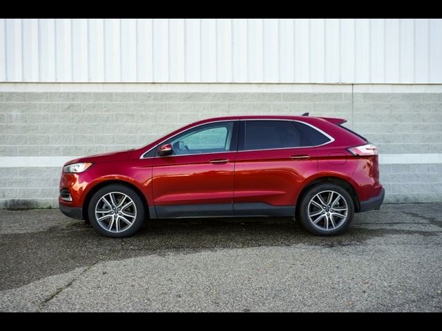 2021 Ford Edge Titanium