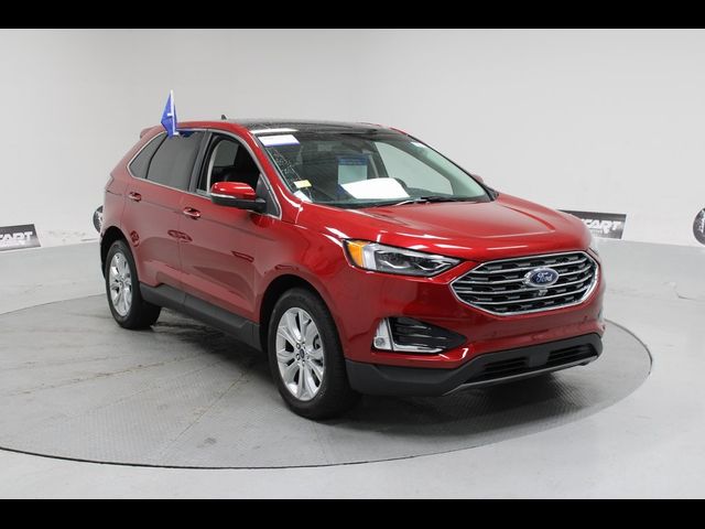 2021 Ford Edge Titanium