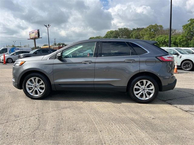 2021 Ford Edge Titanium