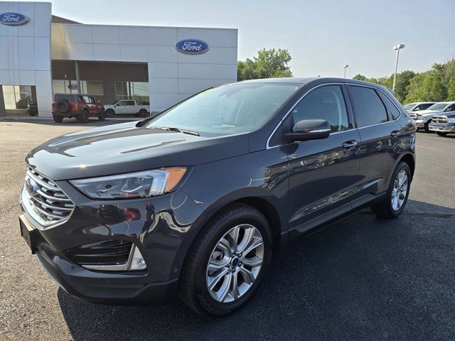 2021 Ford Edge Titanium