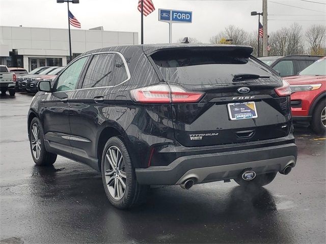 2021 Ford Edge Titanium