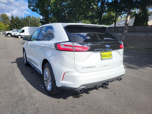 2021 Ford Edge Titanium