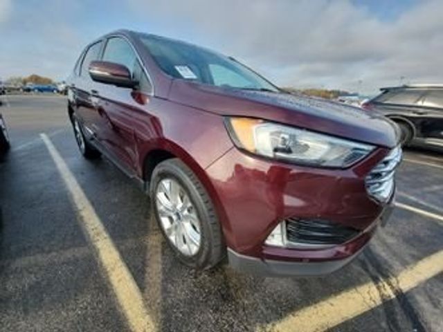 2021 Ford Edge Titanium