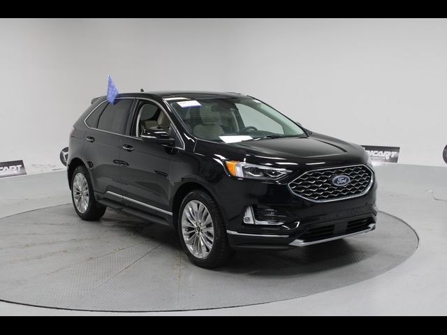 2021 Ford Edge Titanium