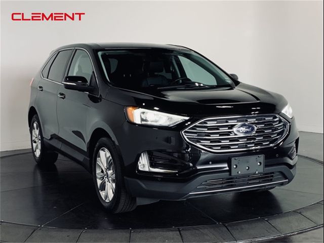 2021 Ford Edge Titanium