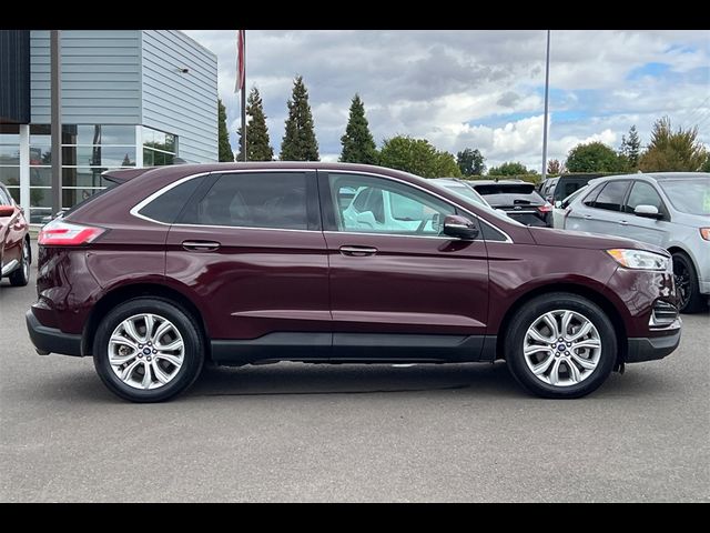 2021 Ford Edge Titanium