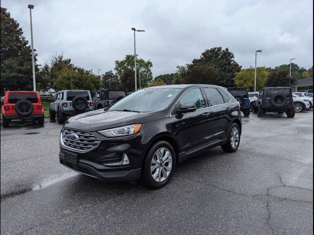 2021 Ford Edge Titanium