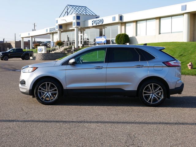 2021 Ford Edge Titanium