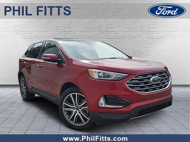 2021 Ford Edge Titanium