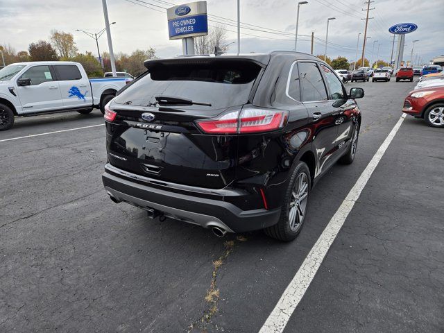 2021 Ford Edge Titanium