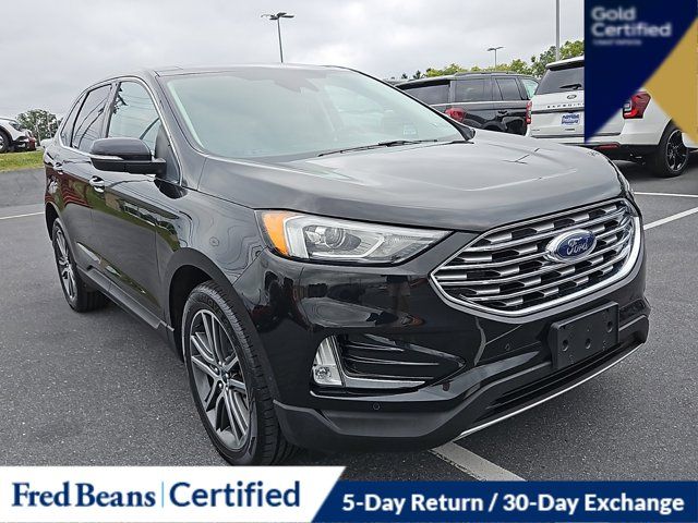 2021 Ford Edge Titanium