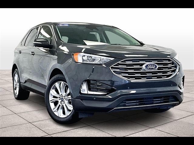 2021 Ford Edge Titanium