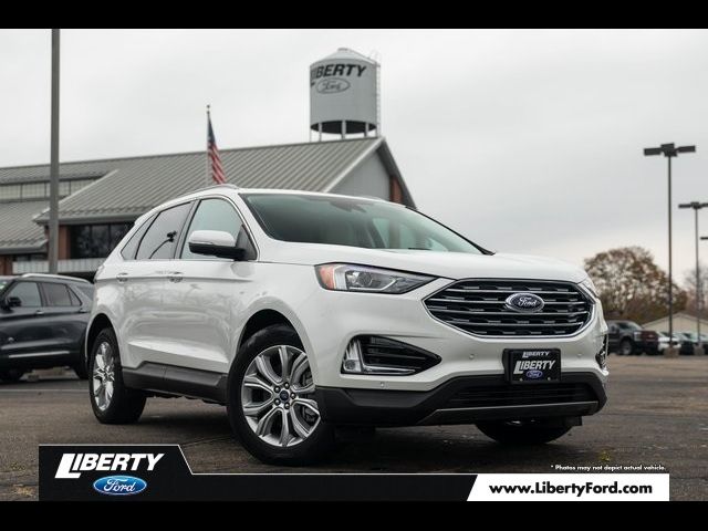 2021 Ford Edge Titanium