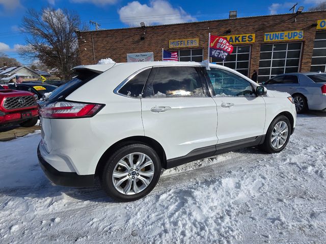 2021 Ford Edge Titanium