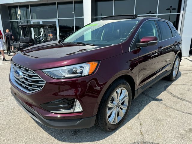 2021 Ford Edge Titanium