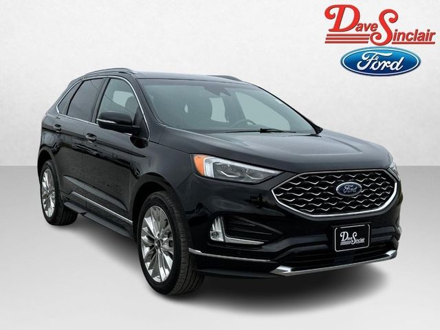 2021 Ford Edge Titanium