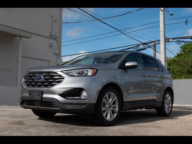 2021 Ford Edge Titanium