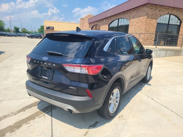 2021 Ford Escape Hybrid SE