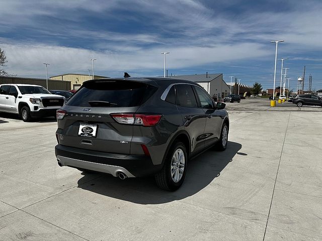 2021 Ford Escape Hybrid SE