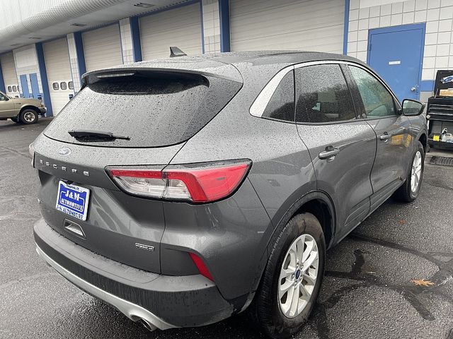 2021 Ford Escape Hybrid SE