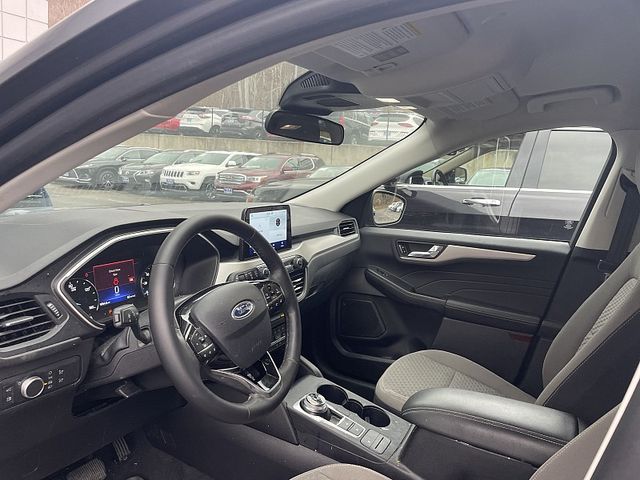 2021 Ford Escape Hybrid SE