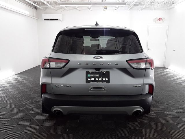 2021 Ford Escape Titanium