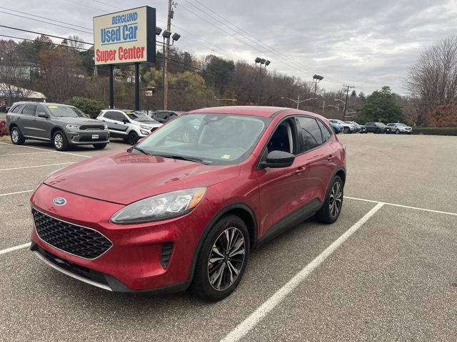 2021 Ford Escape SE