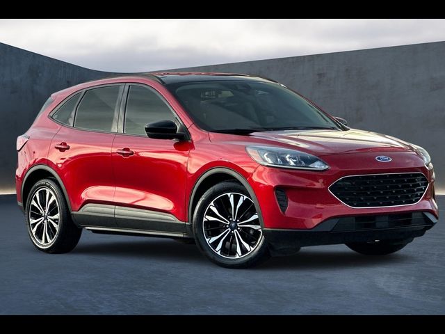 2021 Ford Escape SE