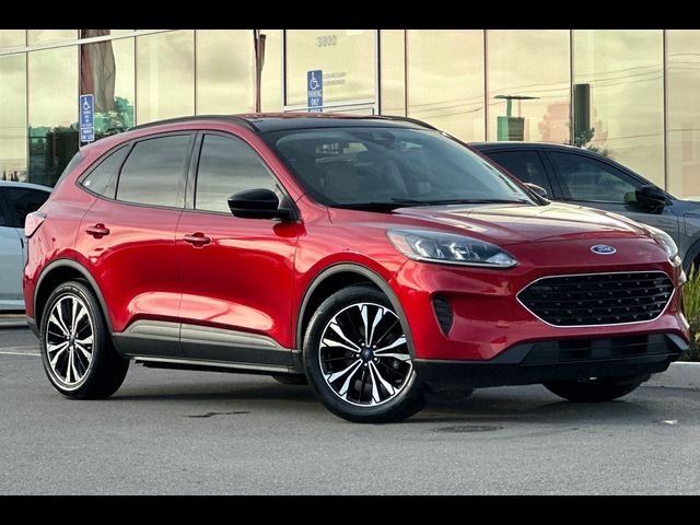 2021 Ford Escape SE