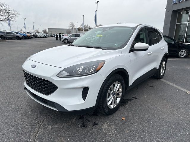 2021 Ford Escape SE