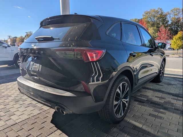 2021 Ford Escape SE