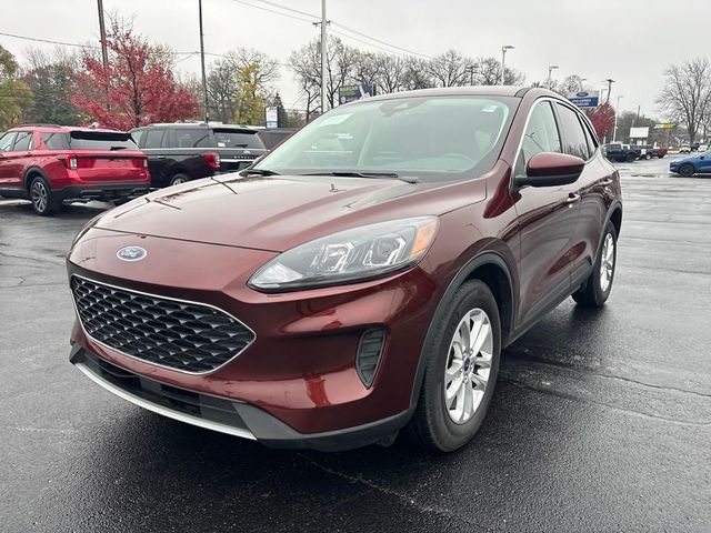 2021 Ford Escape SE