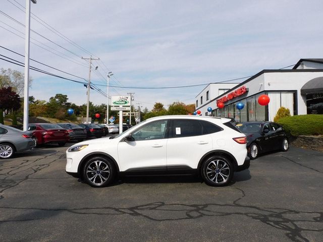 2021 Ford Escape SE