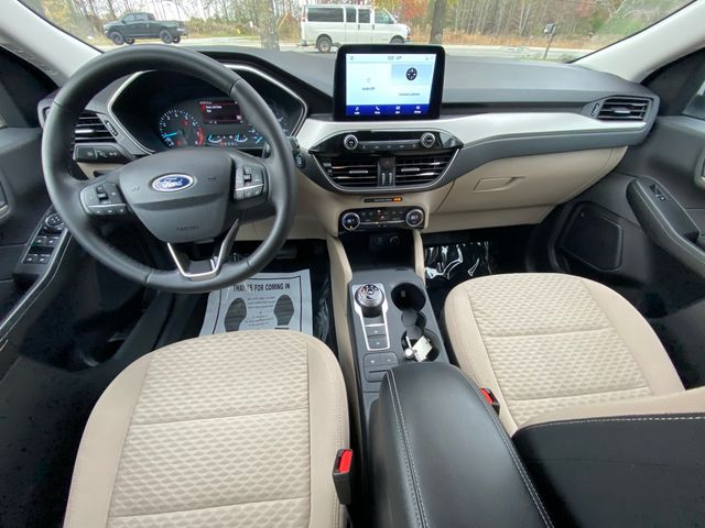 2021 Ford Escape SE