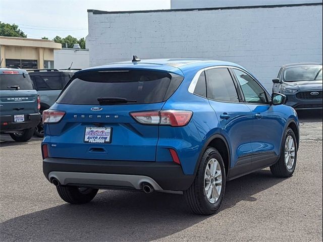 2021 Ford Escape SE