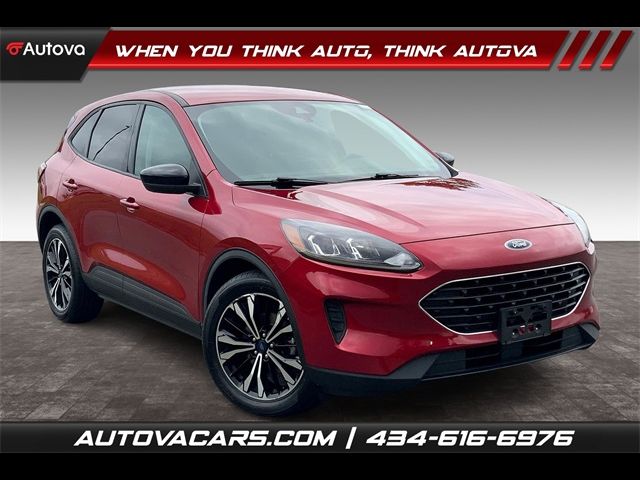 2021 Ford Escape SE