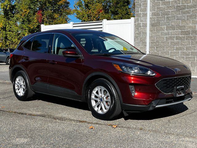 2021 Ford Escape SE