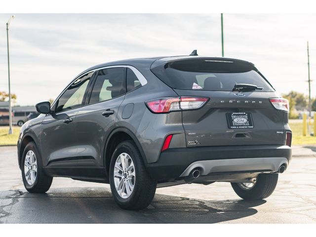 2021 Ford Escape SE