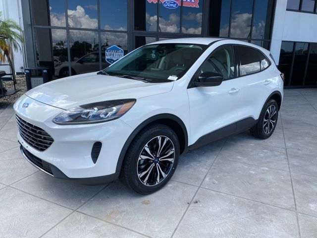 2021 Ford Escape SE