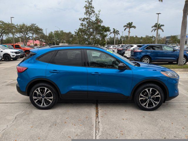 2021 Ford Escape SE