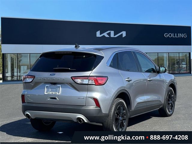2021 Ford Escape SE