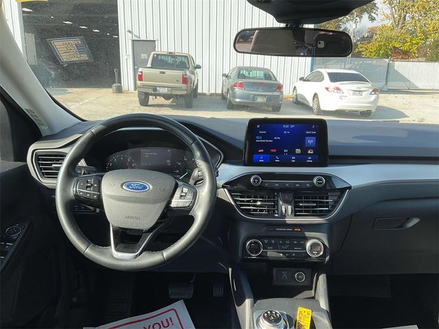 2021 Ford Escape SE