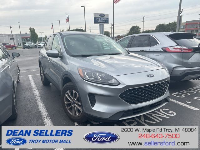 2021 Ford Escape SE